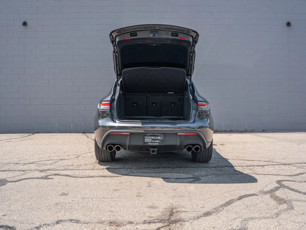 Used 2023  Porsche S image 14