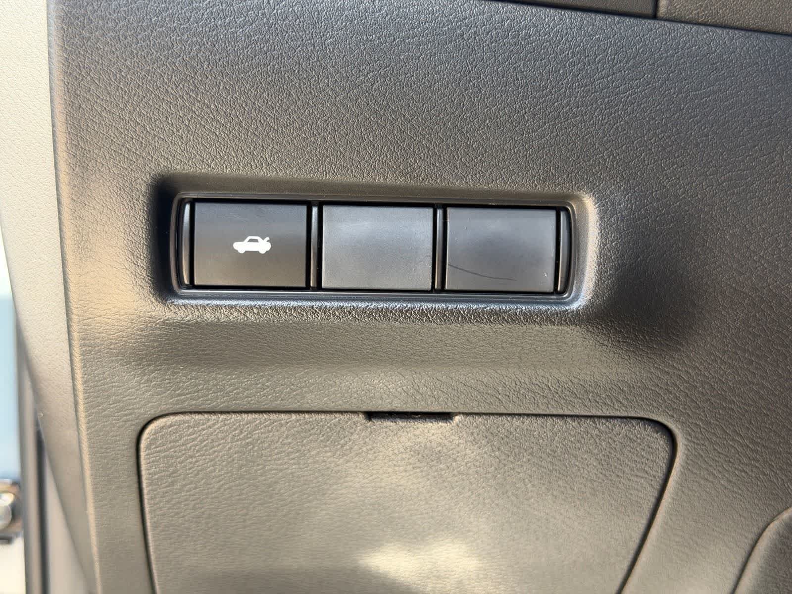 2026 Nissan Sentra SV - Photo 17