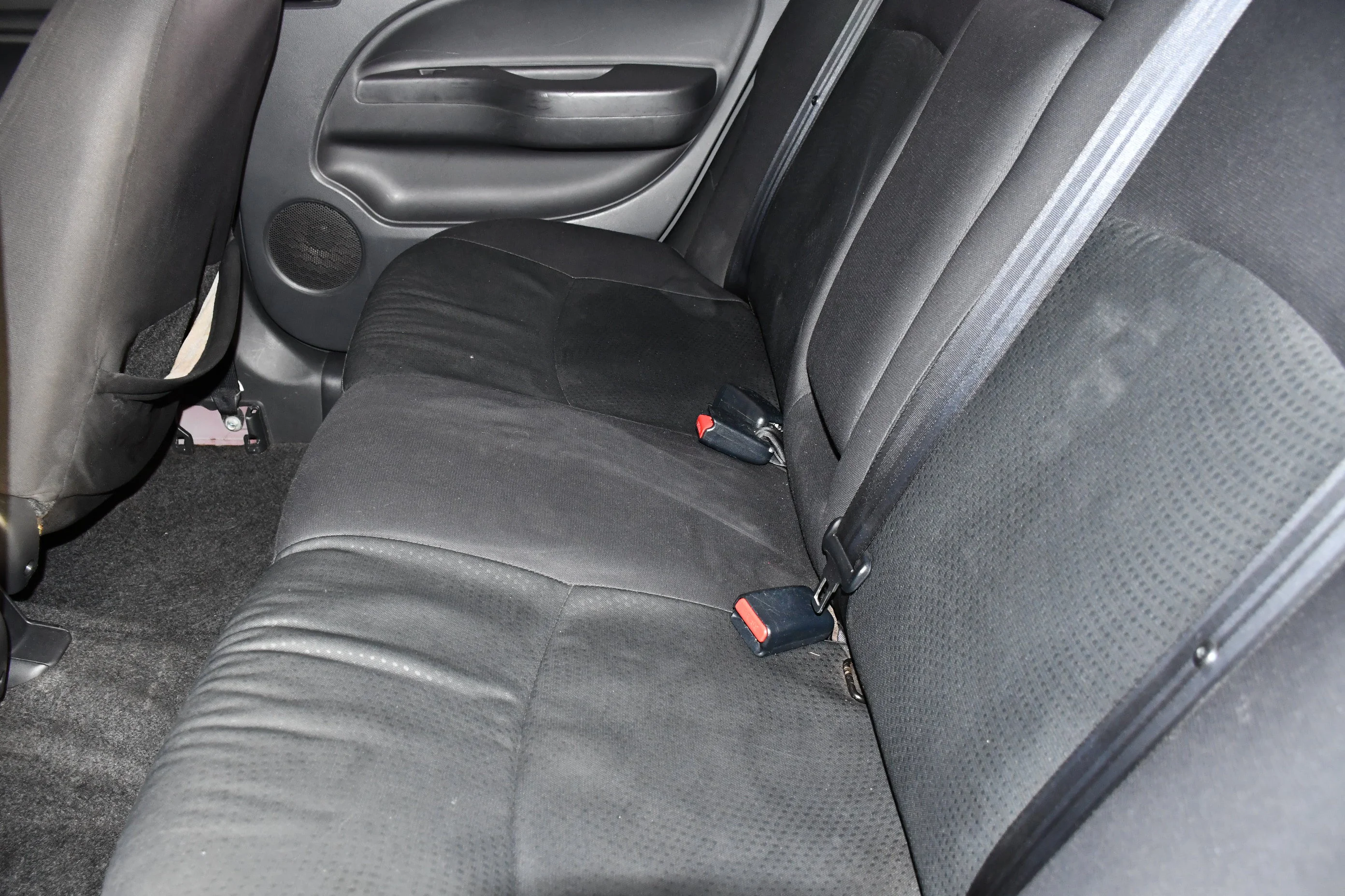 2017 Mitsubishi Mirage G4 ES - Photo 43