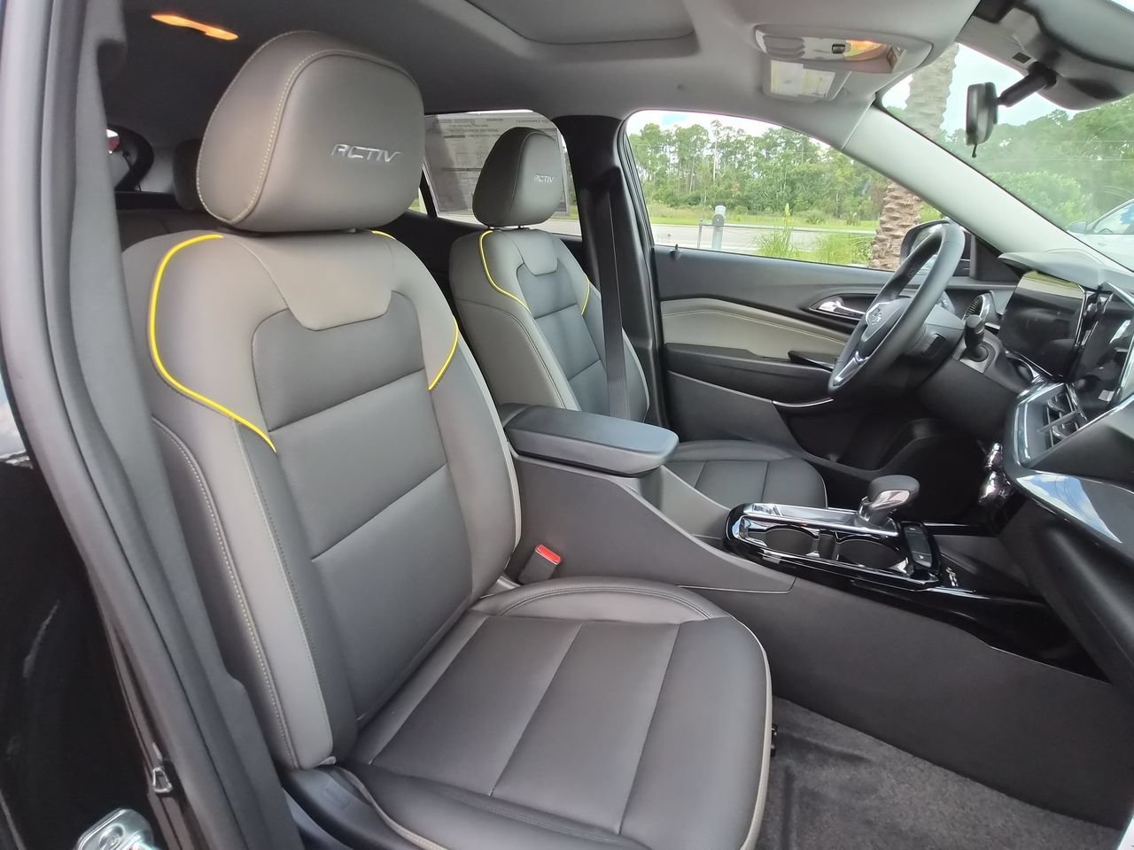 2026 Chevrolet Trax Activ - Photo 26