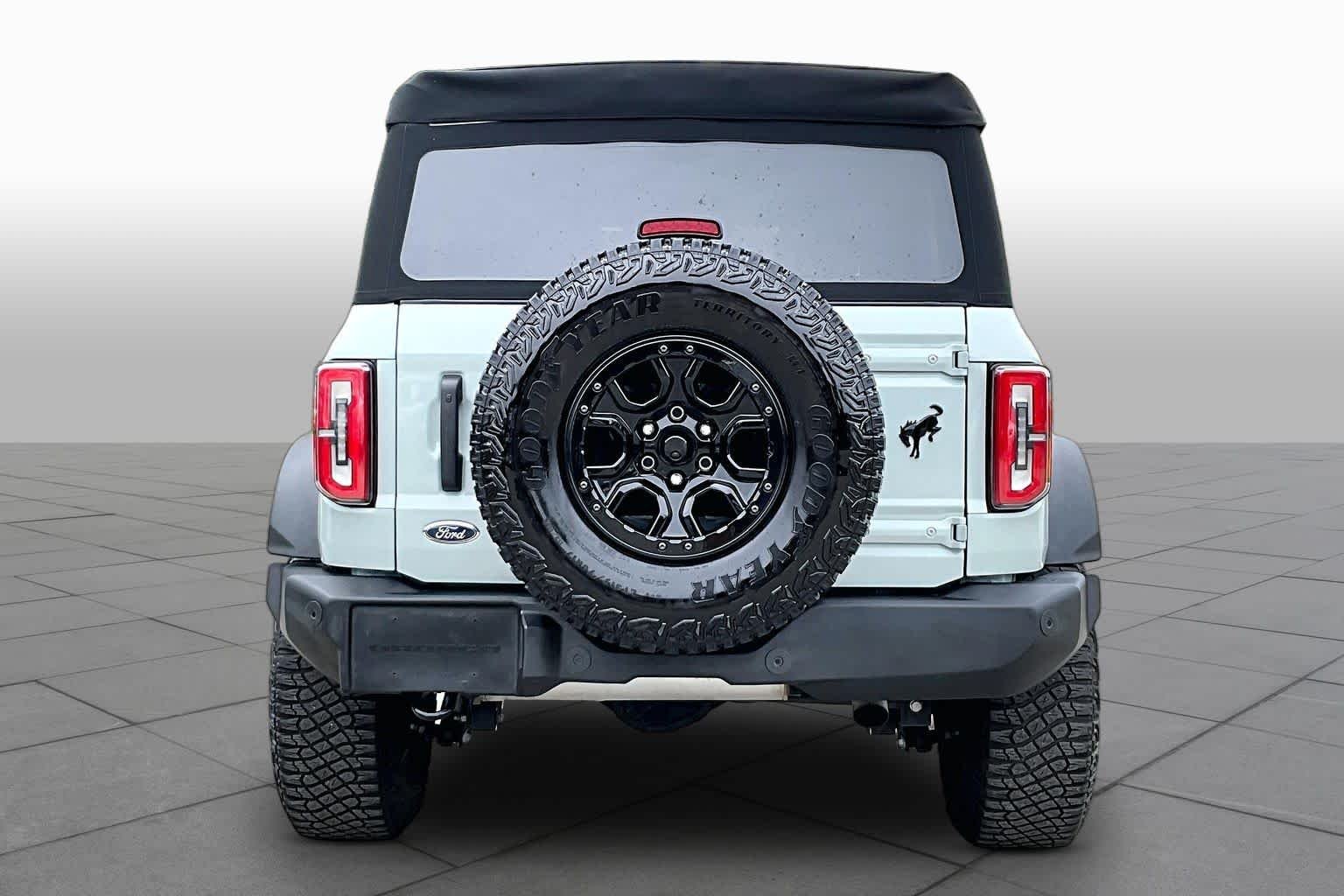 Used 2023 Cactus Gray Ford Wildtrak image 5