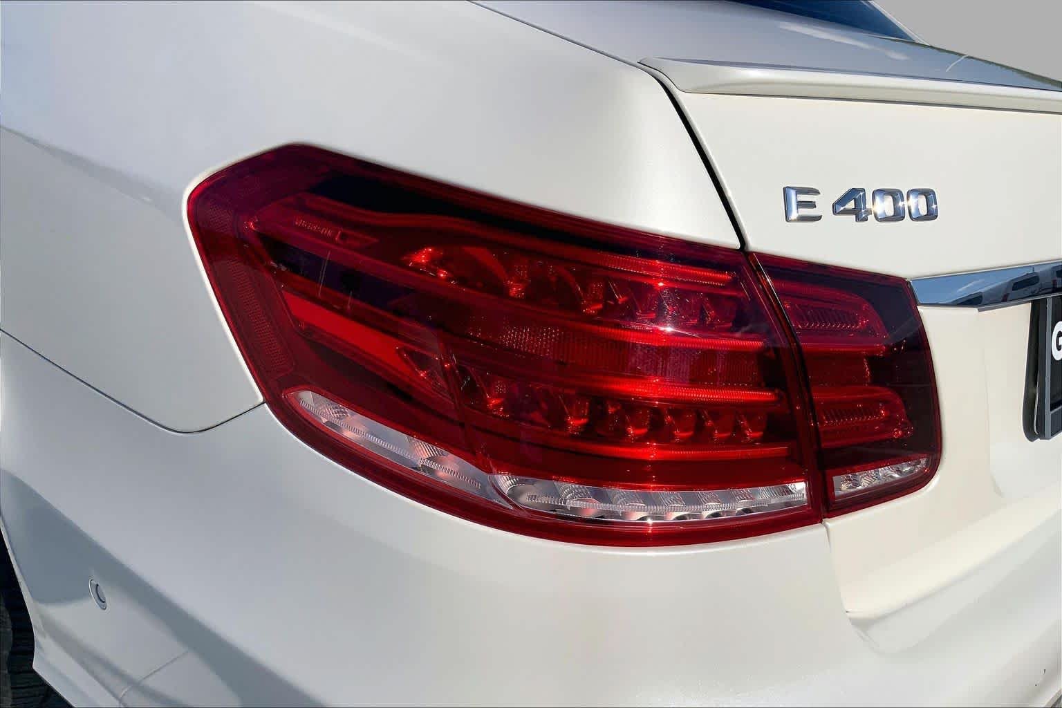 Used 2016 designo Diamond White Metallic Mercedes-Benz E 400 image 25