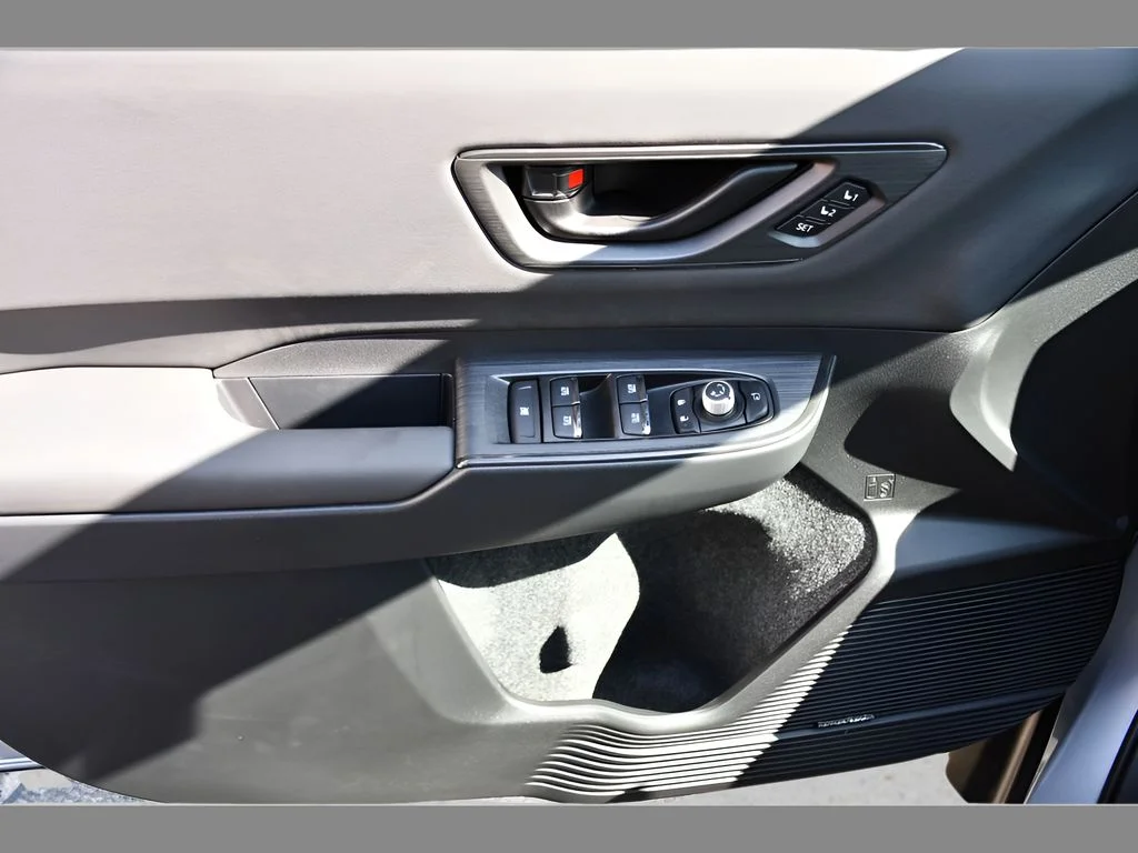 New 2026 ICE SILVER METALLIC Subaru Wilderness image 25