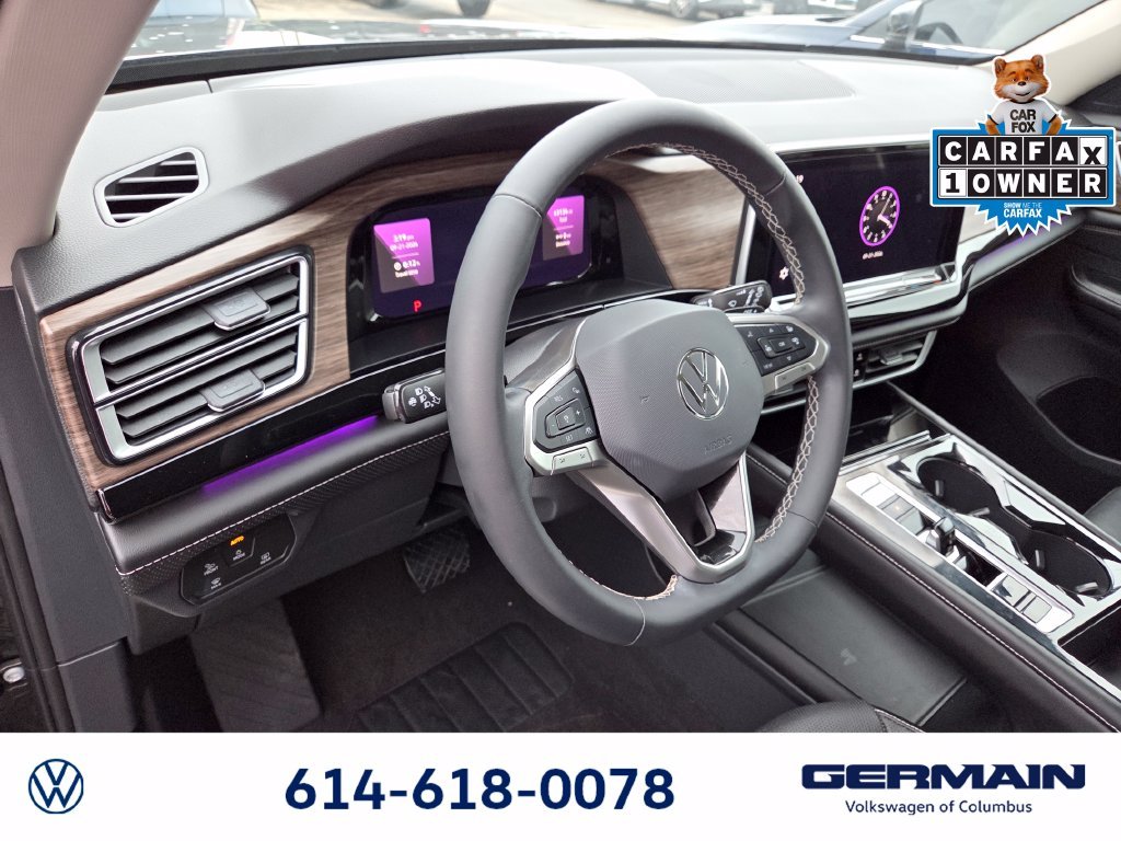 Used 2024 Black Volkswagen 2.0T SEL image 18