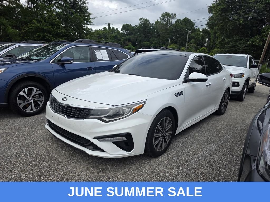 Used 2019 White Kia LX image 4