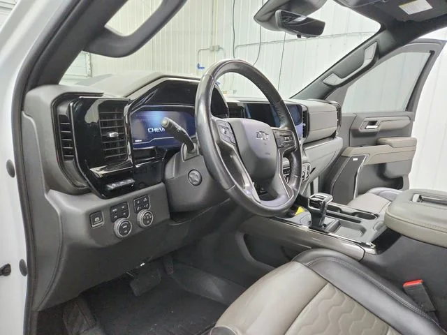 Used 2022 White Chevrolet ZR2 image 18