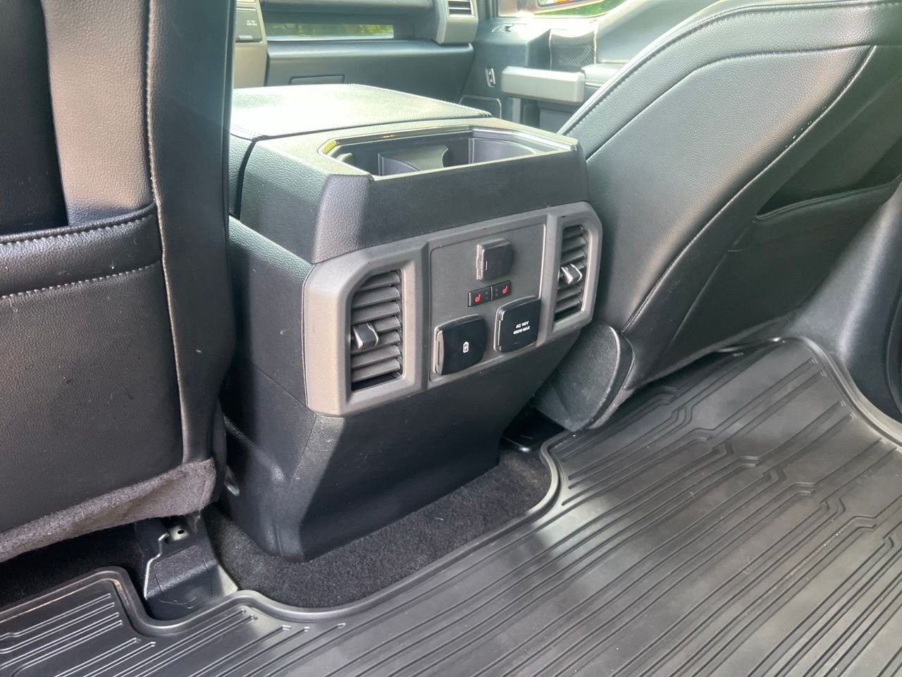 Used 2019 Red Ford Raptor image 19