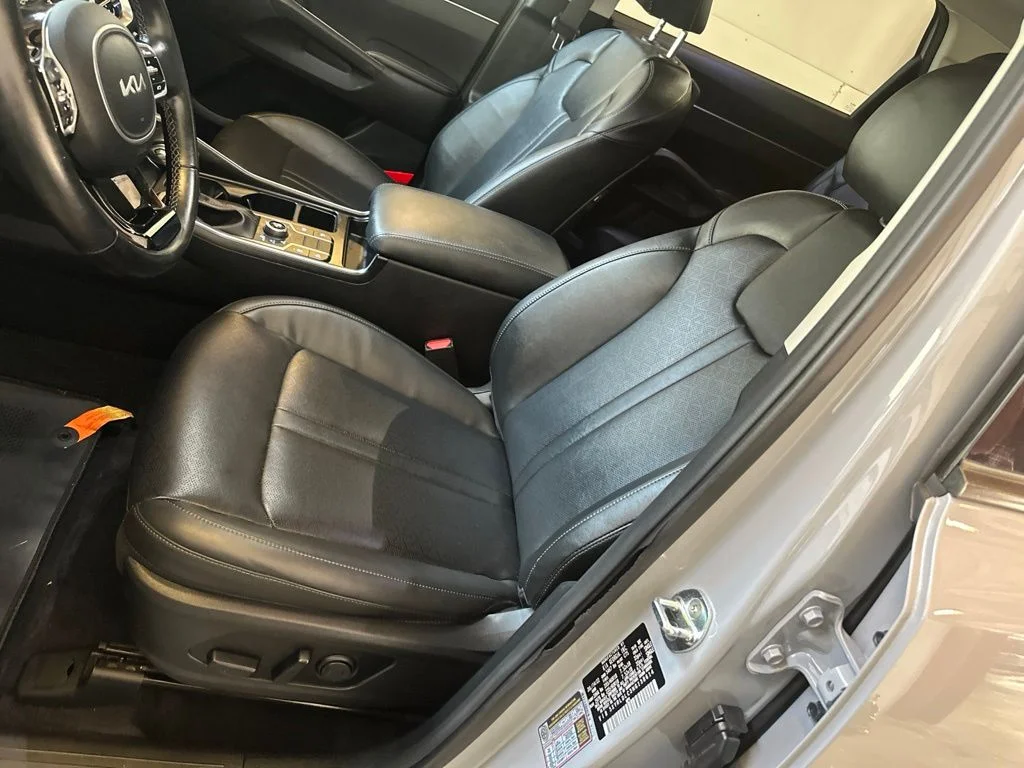 Used 2022 Gray Kia S image 9