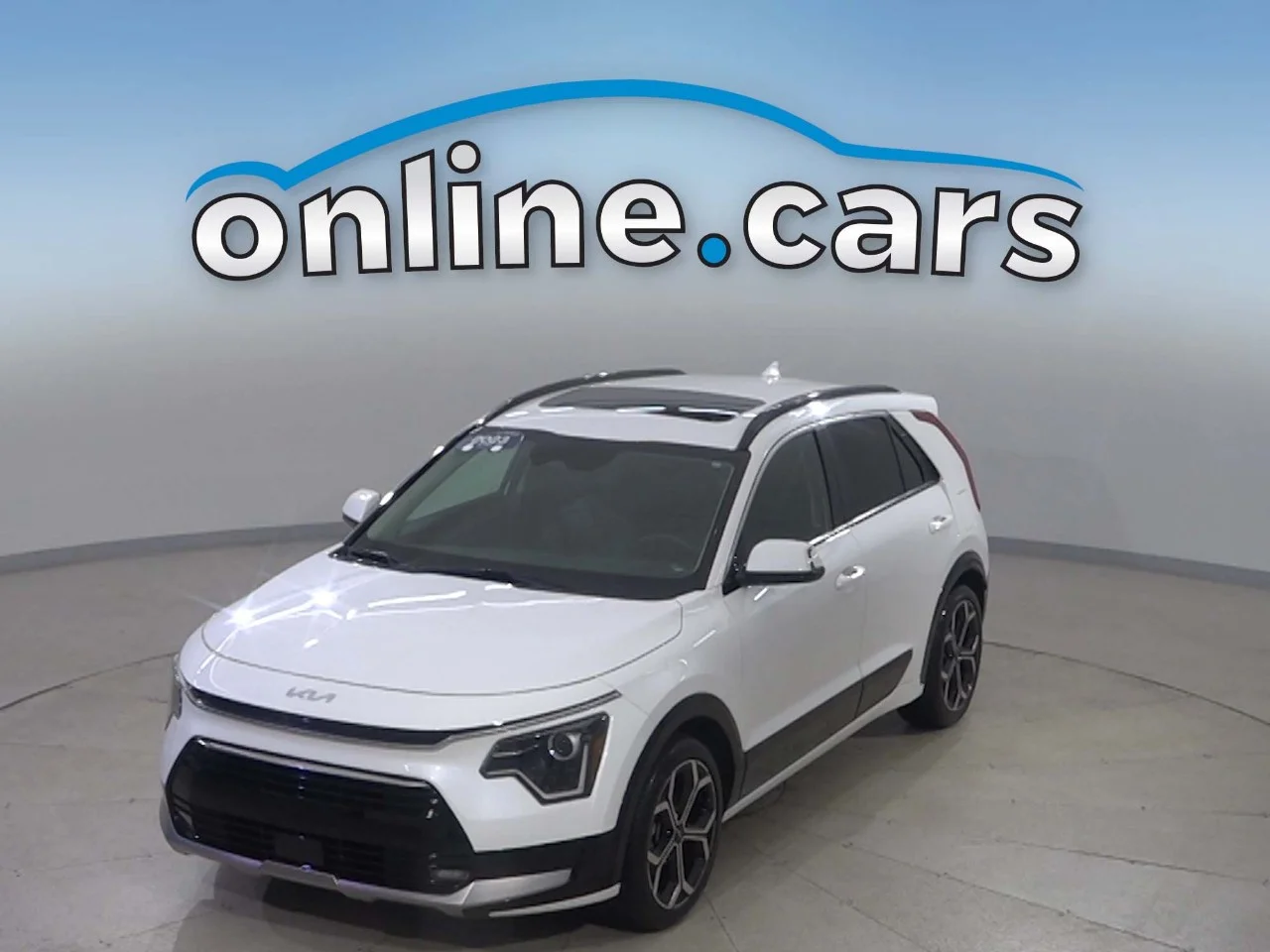 Used 2023 White Kia EX Touring image 5
