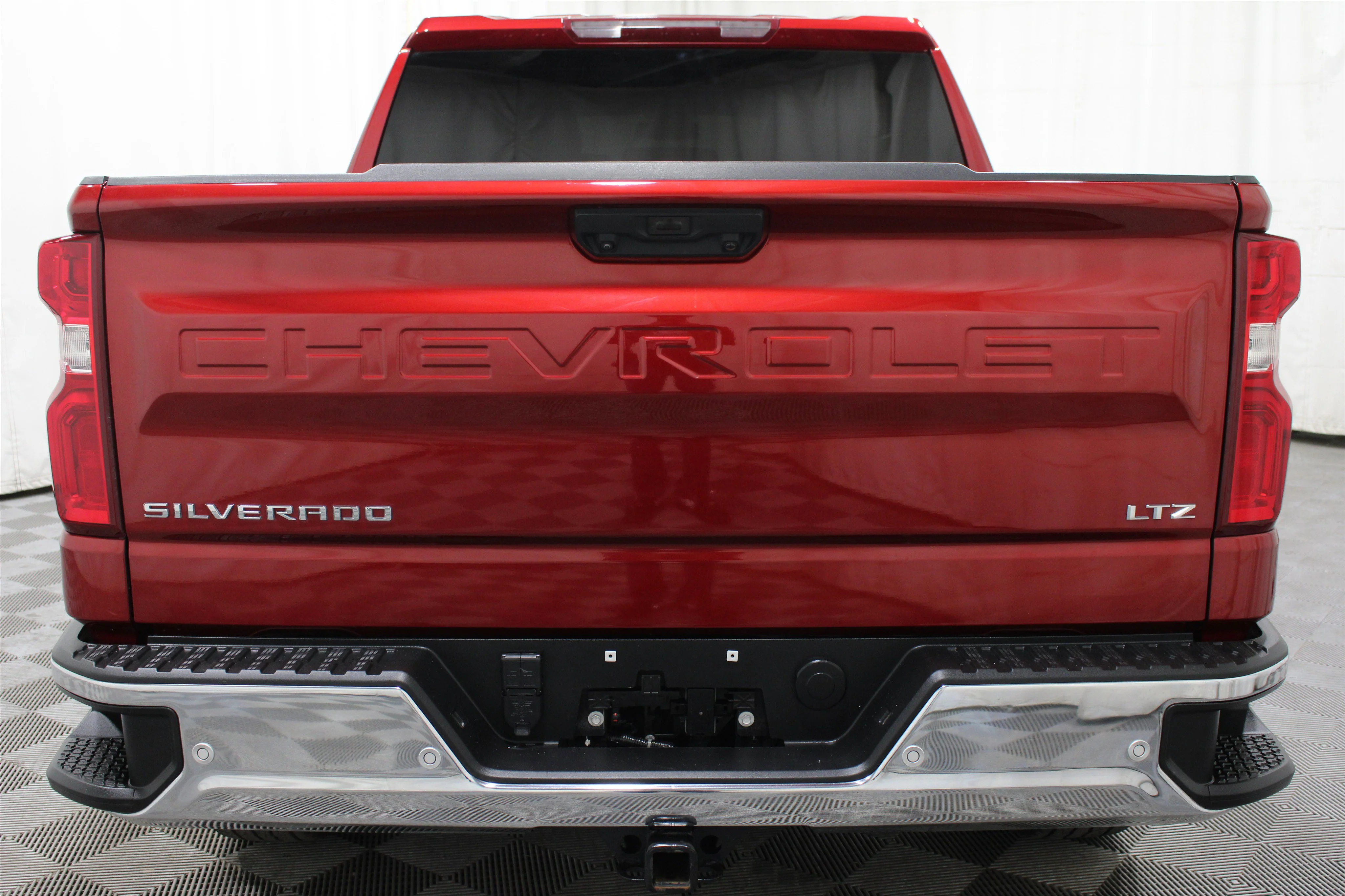 2024 Chevrolet Silverado 1500 LTZ - Photo 31