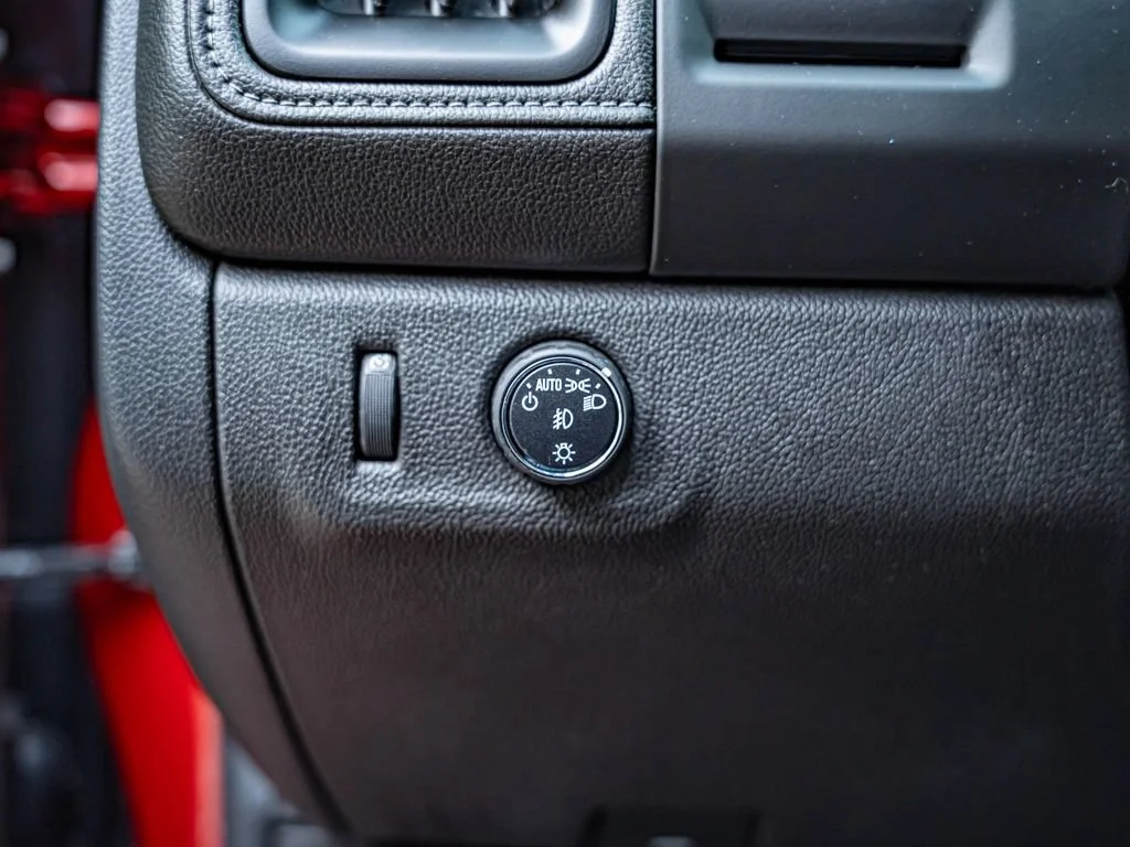 Used 2015 Copper Red Metallic GMC SLE1 image 19