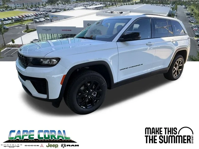 2026 Jeep Grand Cherokee Laredo Altitude