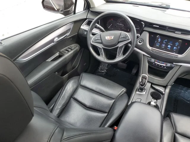 Used 2018 Red Cadillac Luxury image 15
