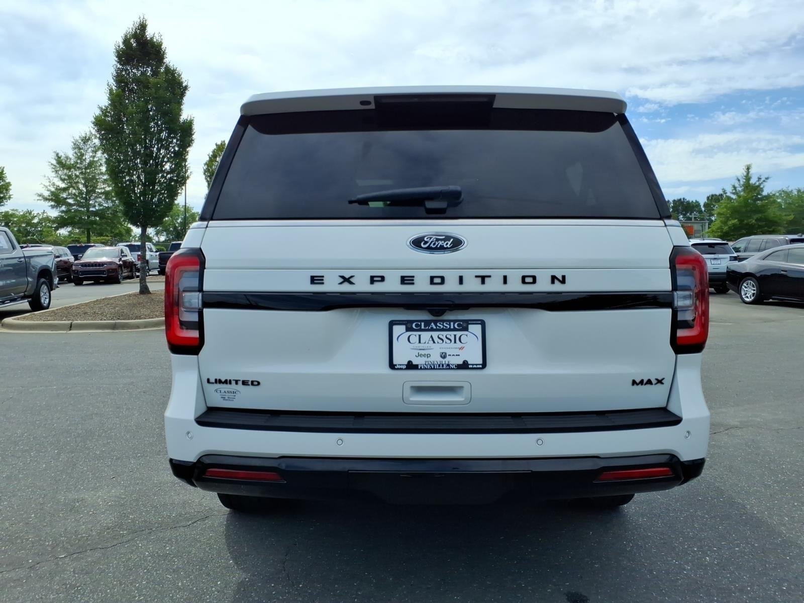 Used 2024 Star White Metallic Tri-Coat Ford Limited image 16
