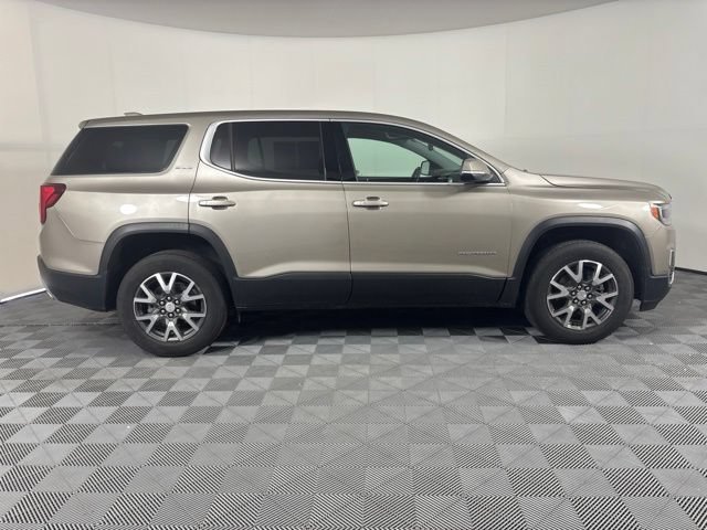 Used 2023 Light Stone Metallic GMC SLE image 37