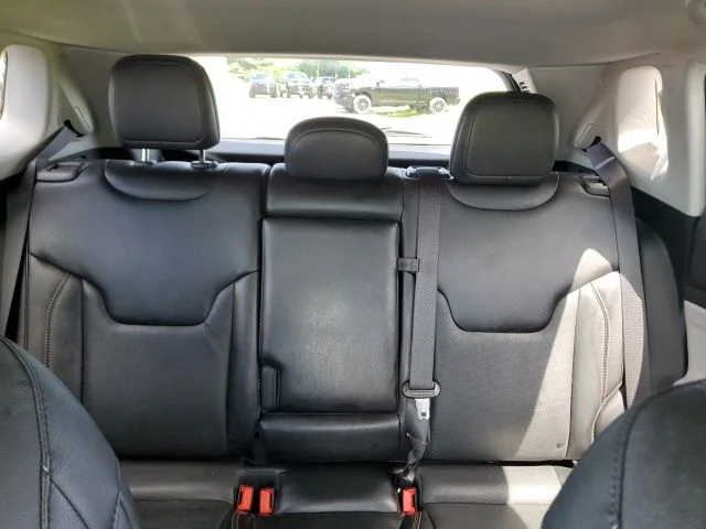 Used 2022 Blue Jeep Limited image 13