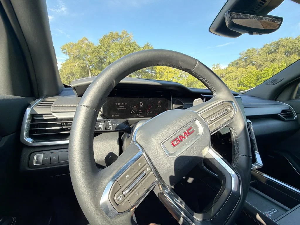 2026 GMC Acadia Elevation - Photo 17
