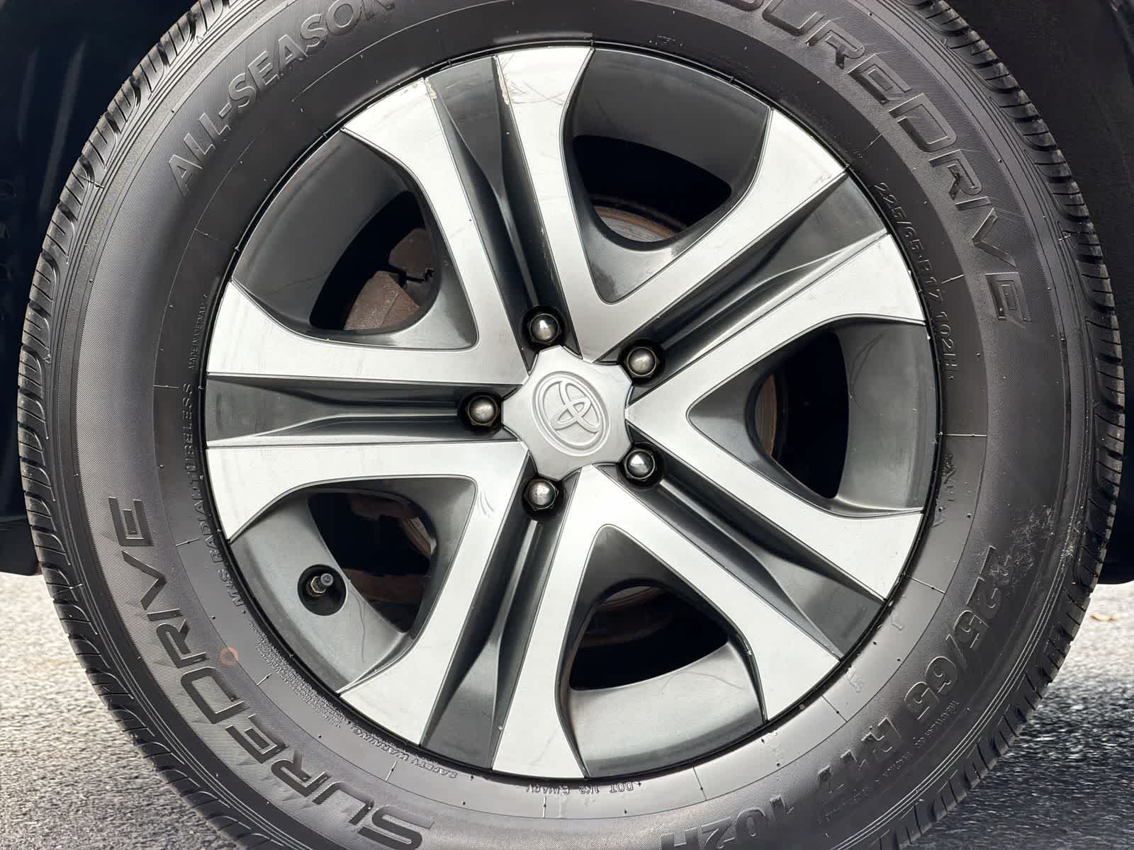 Used 2018 Silver Sky Metallic Toyota LE image 14