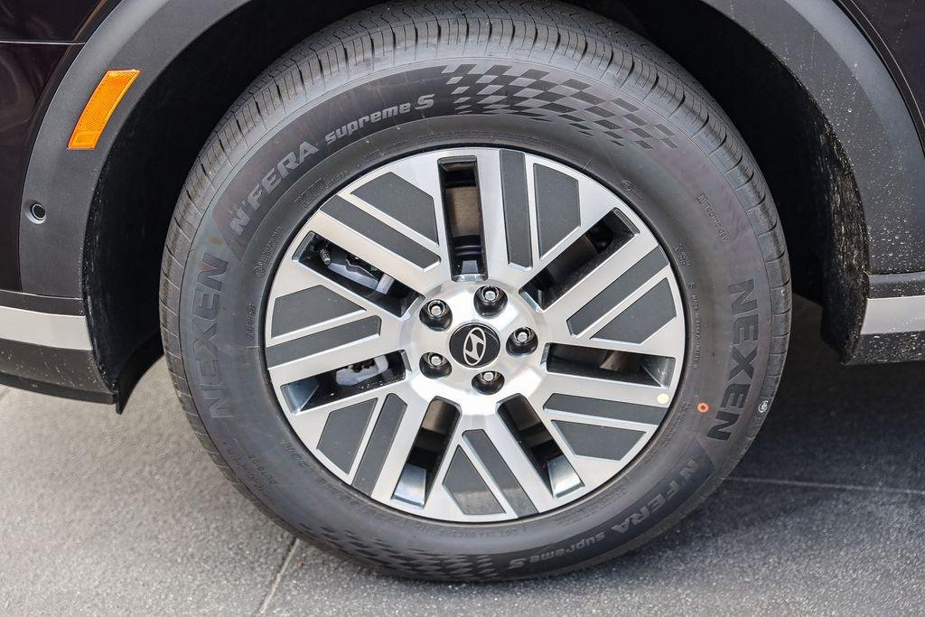 New 2026 Red Hyundai Blue SEL Premium 8P image 9
