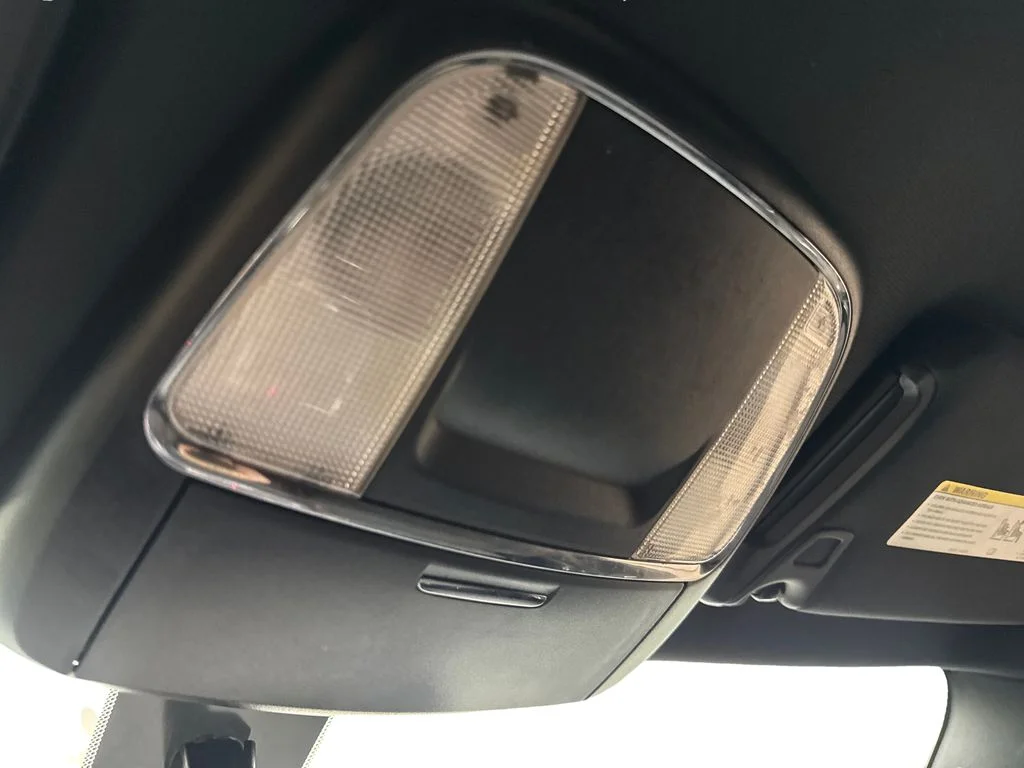 Used 2018 Gray Dodge SXT image 73