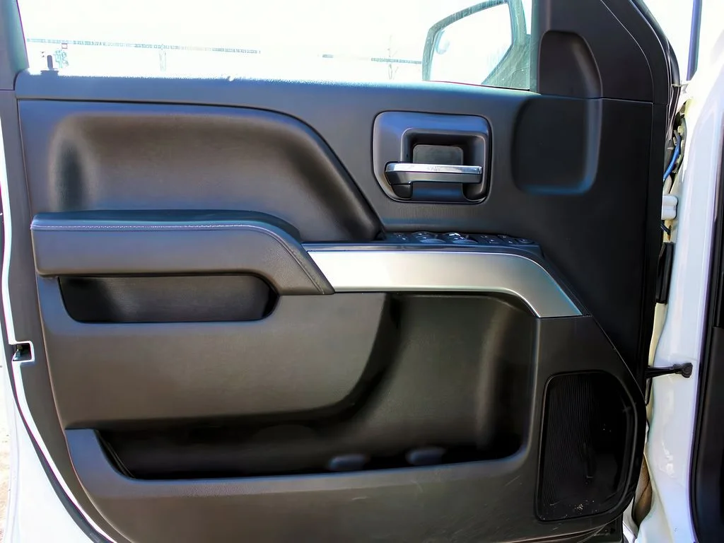 2017 Chevrolet Silverado 2500HD LT - Photo 10