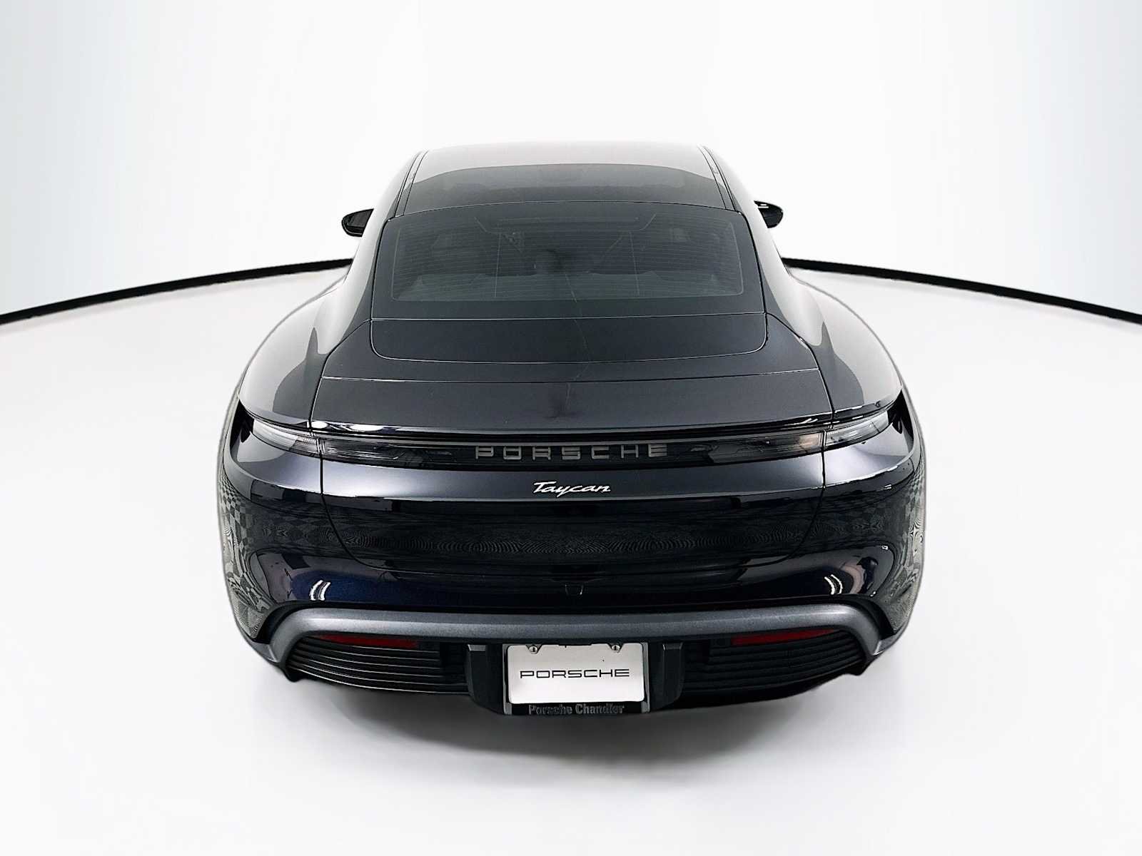 2025 Porsche Taycan Base - Photo 10