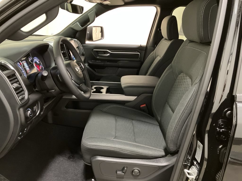 2025 RAM 1500 Big Horn/Lone Star - Photo 9