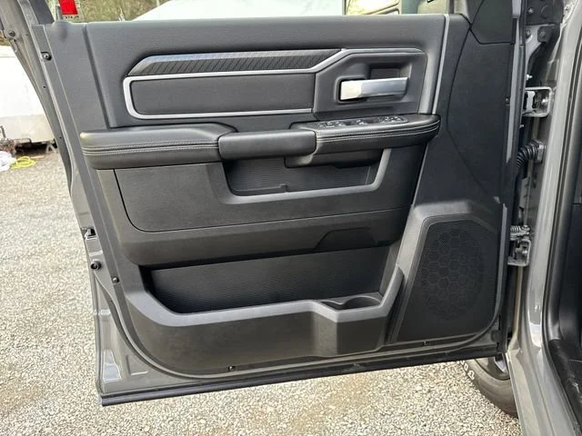 New 2026 Ceramic Gray Clear-Coat Exterior Paint RAM Big Horn image 15