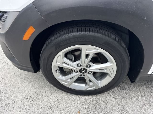 2023 Hyundai Kona SEL - Photo 10