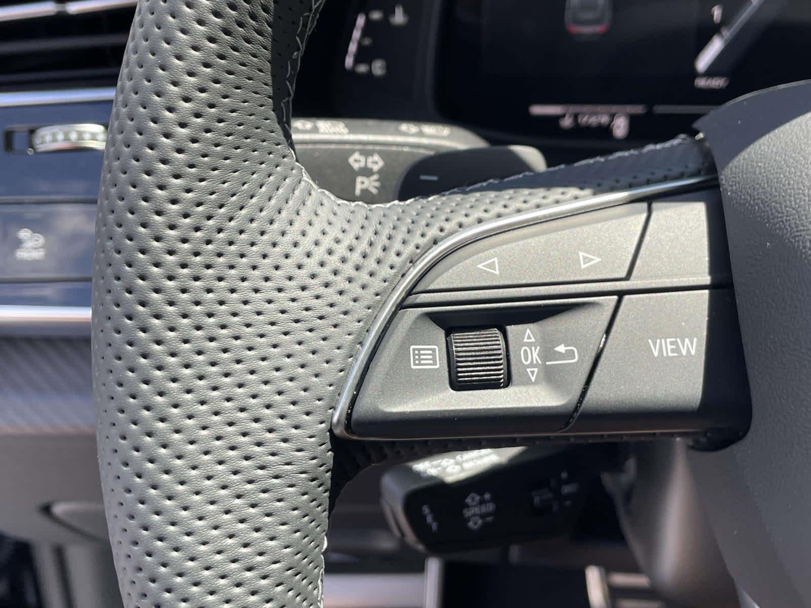 New 2026 0E0E/Black Audi Premium Plus image 39