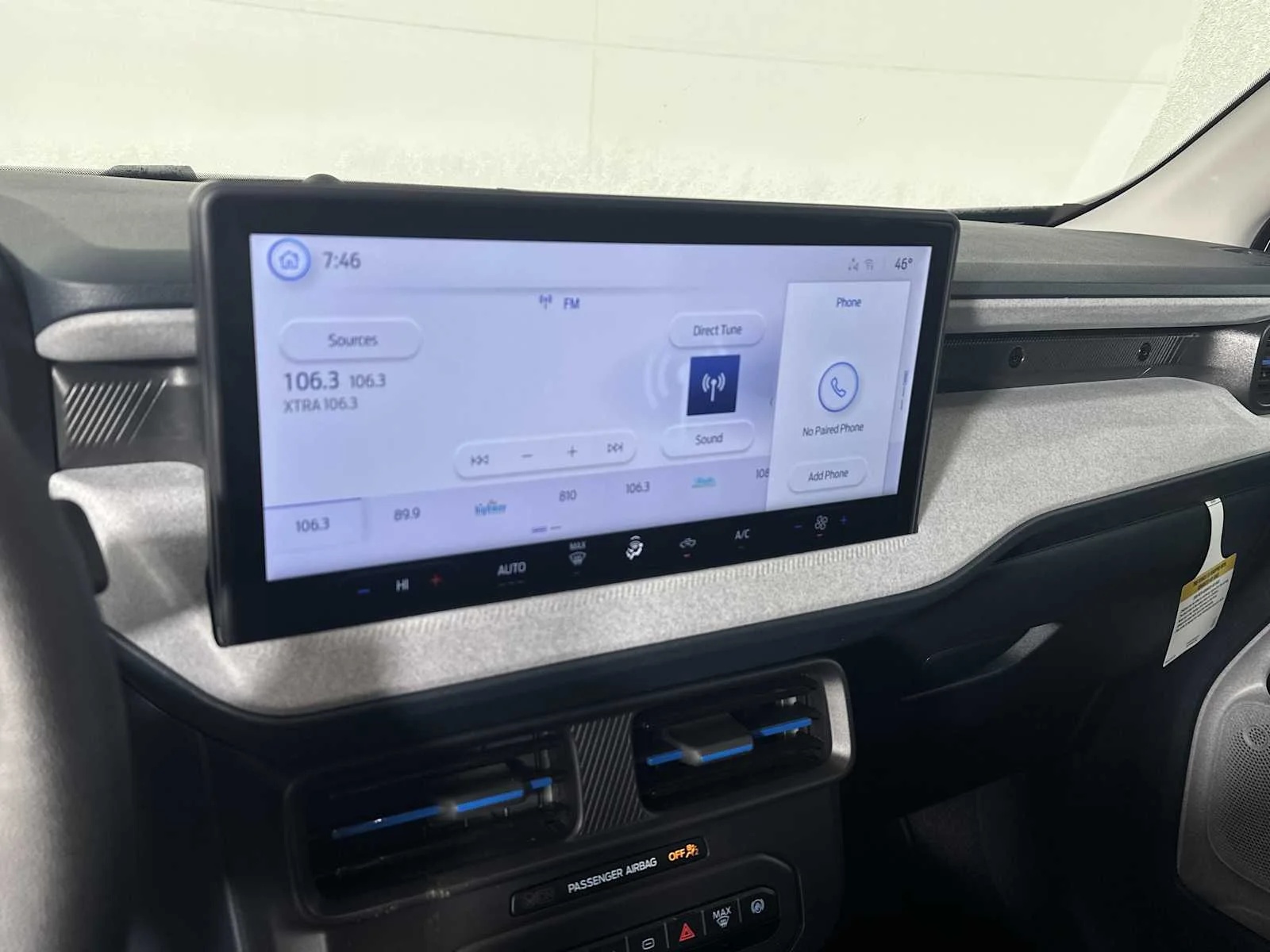 New 2026 Oxford White Ford XLT image 32