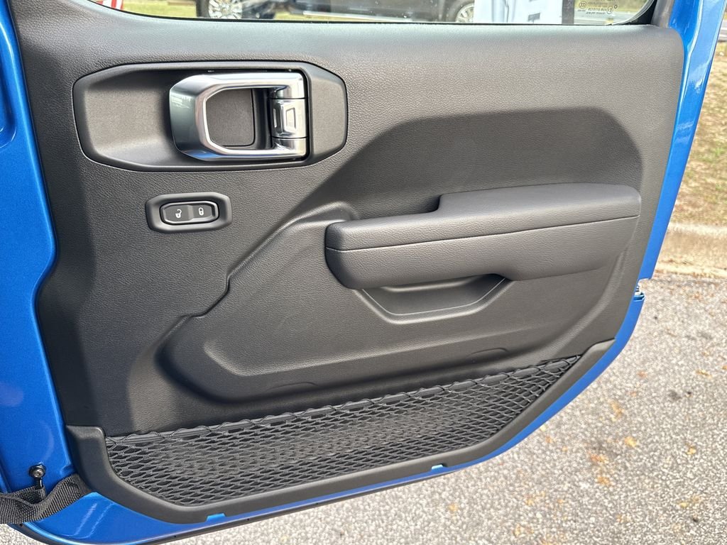 New 2026 Hydro Blue Pearlcoat Jeep Sport image 30