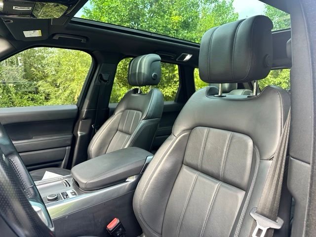 Used 2021 Eiger Gray Metallic Land Rover SE image 12