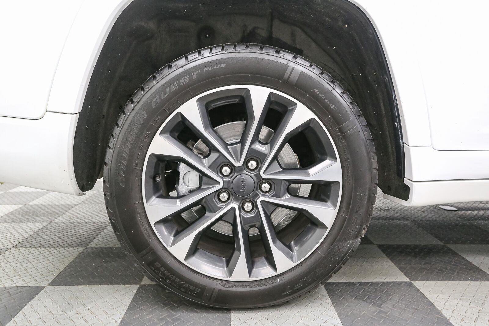 Used 2022 Bright White Clearcoat Jeep Overland image 19