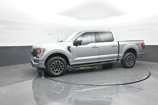 Certified Used 2023 Silver Metallic Ford XLT image 4