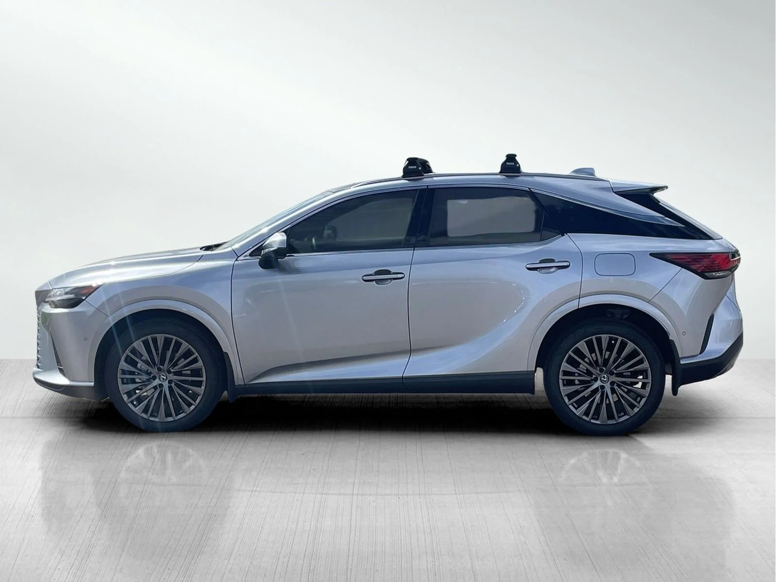 Used 2025 Iridium Lexus Luxury image 6