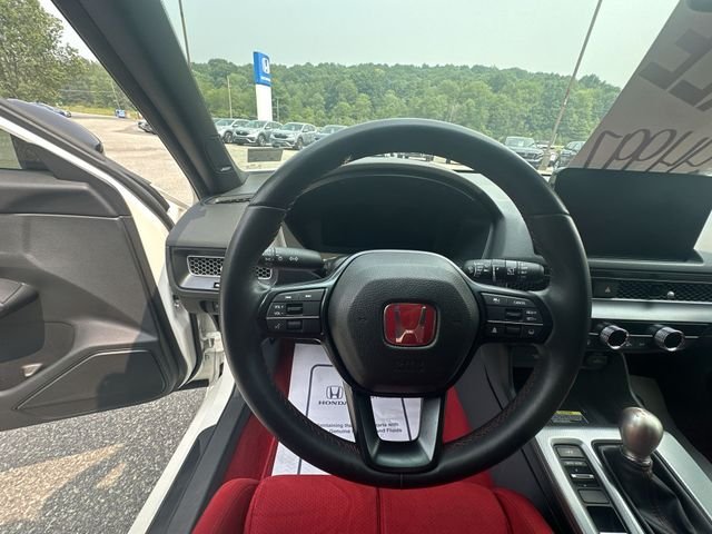 Used 2024  Honda  image 13