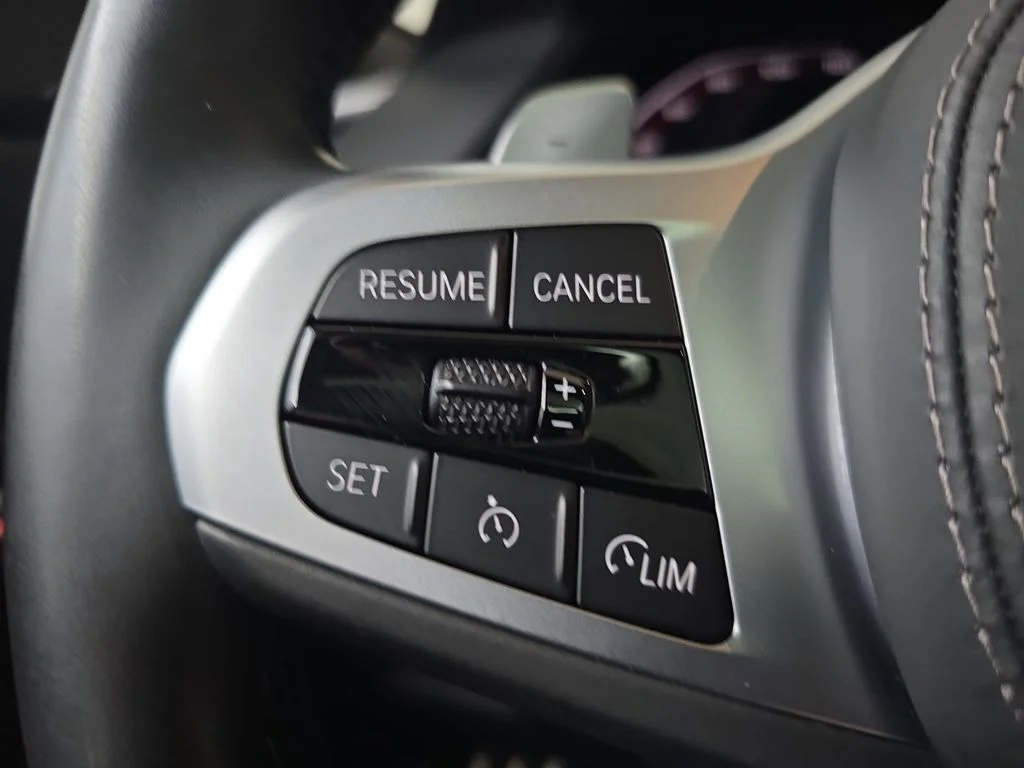 Used 2020 Manhattan Green Metallic BMW M50i image 20