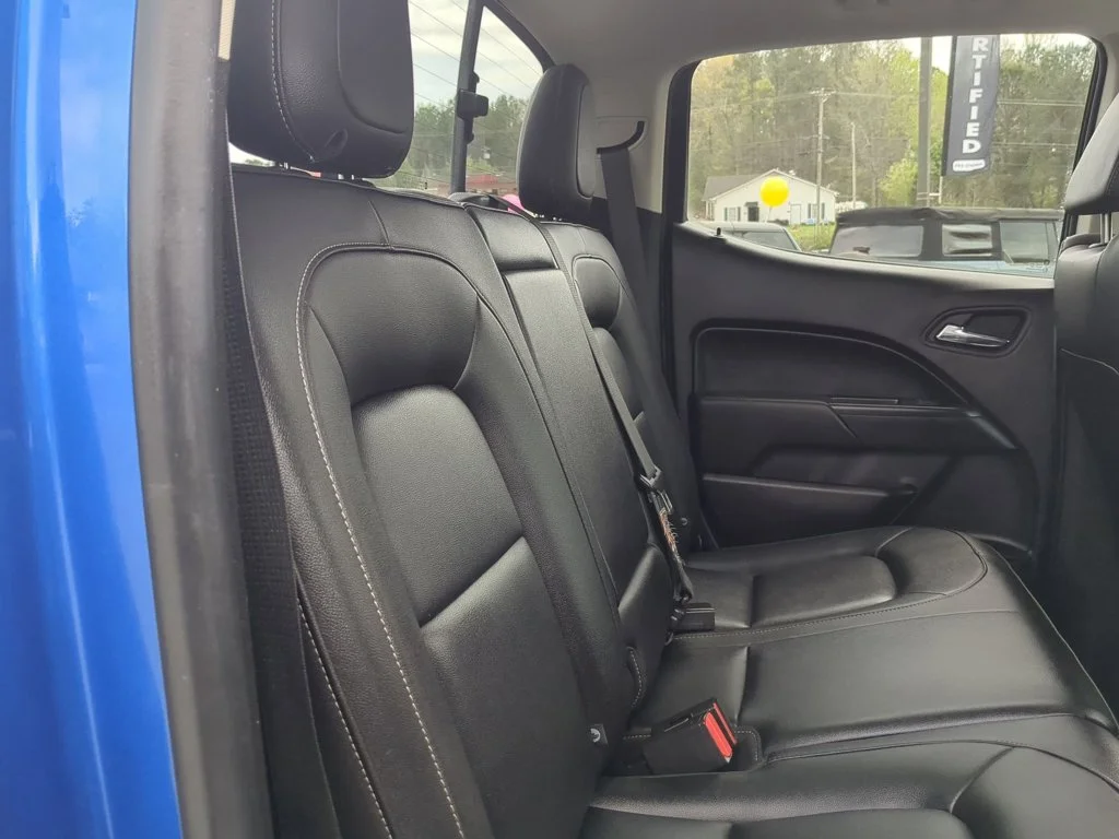 Used 2019 Kinetic Blue Metallic Chevrolet 4WD ZR2 image 24