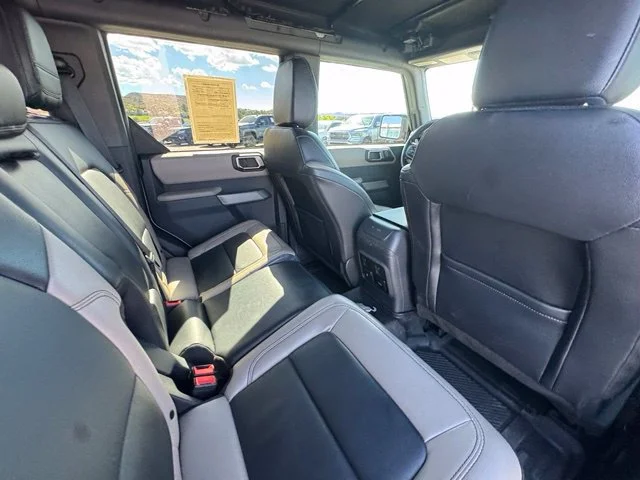 Used 2023 Gray Ford Wildtrak image 24