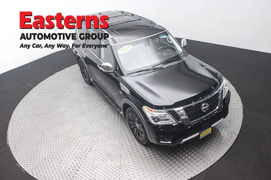 Used 2017 Black Nissan Platinum image 3