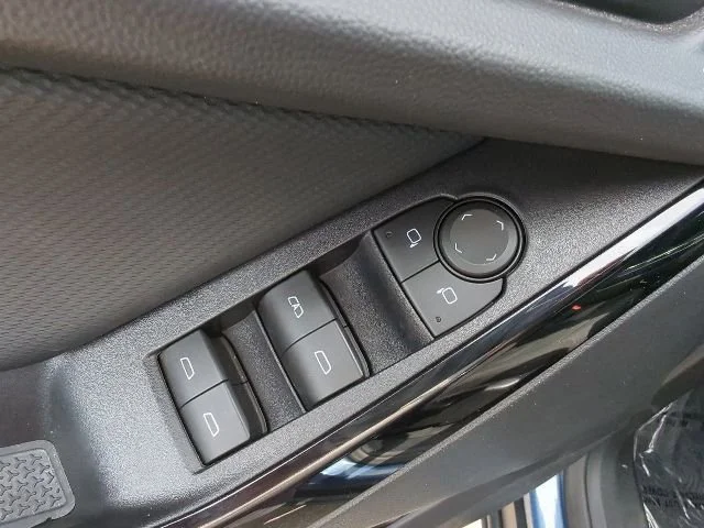 Used 2026 Lakeshore Blue Metallic Chevrolet LT image 12