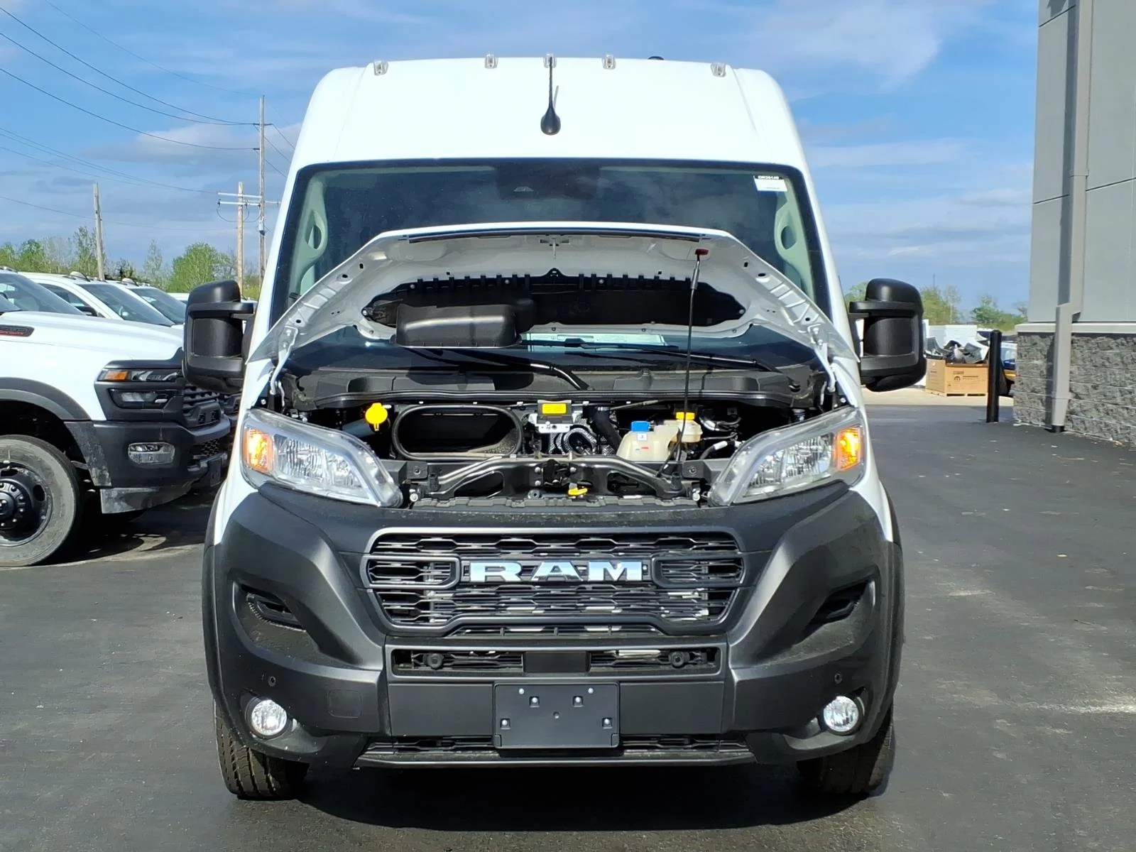 New 2026 Bright White Clearcoat Ram Tradesman image 22