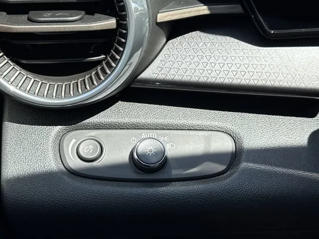 2026 Chevrolet Trax Activ - Photo 17