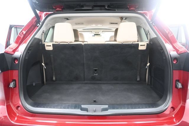 Used 2022 Ruby Flare Pearl Toyota XLE image 24