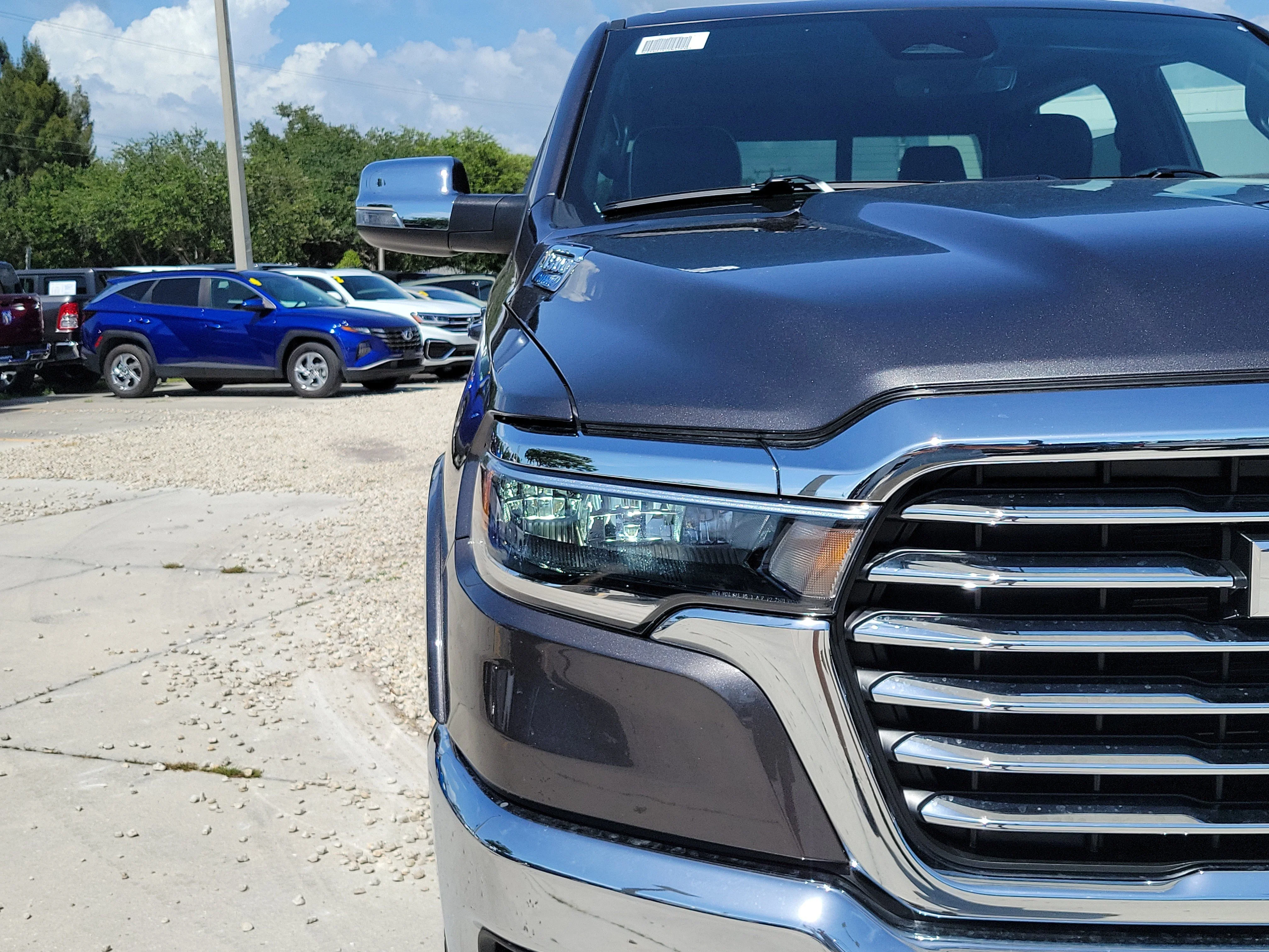 New 2026 Granite Crystal Metallic Clearcoat RAM Laramie image 7
