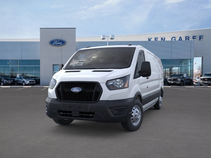 New 2026 Oxford White Ford Base image 2