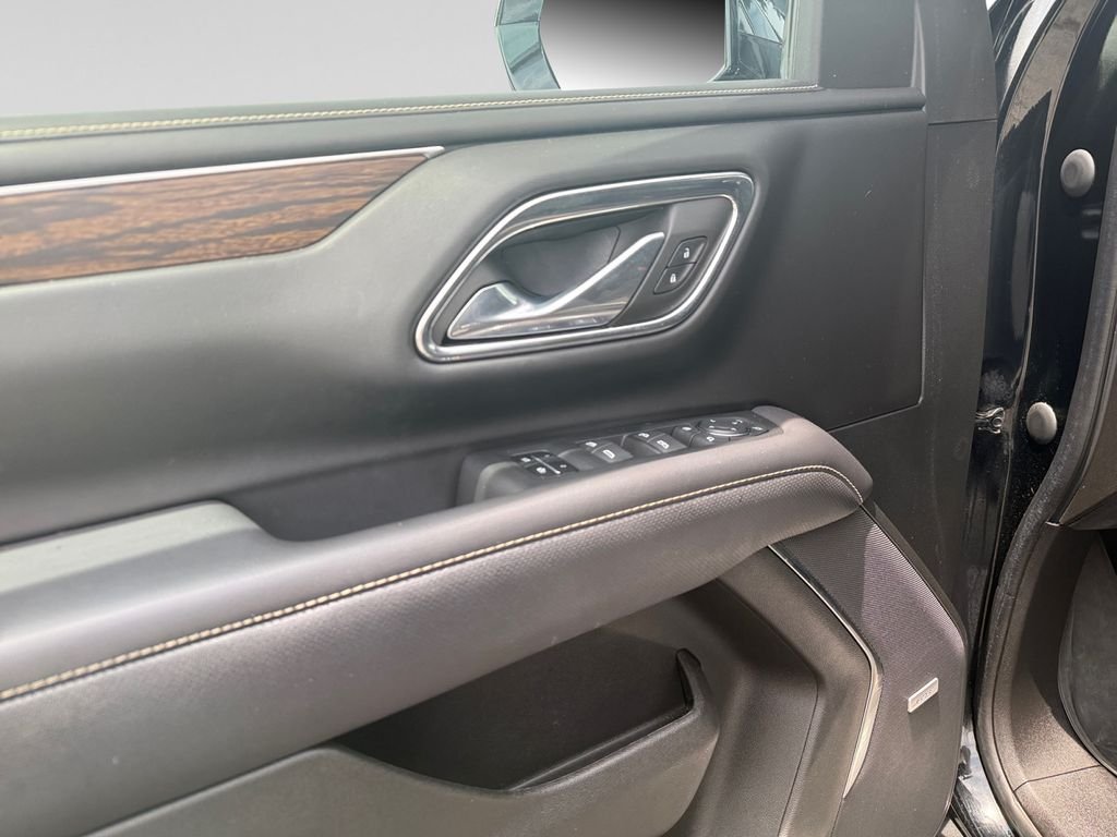 Used 2023 Black Chevrolet Premier image 11