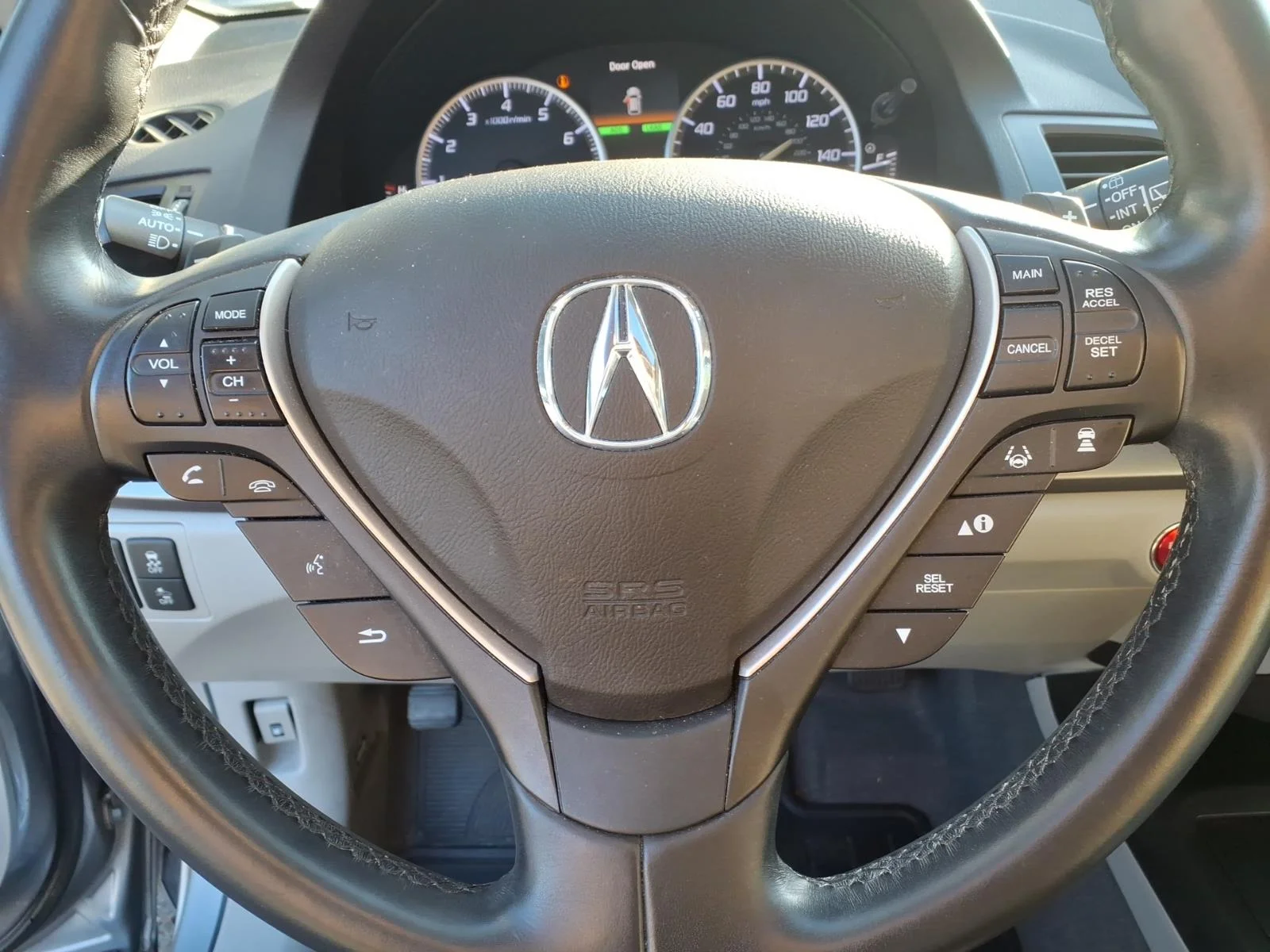Used 2017 Lunar Silver Metallic Acura AWD with AcuraWatch Plus image 11