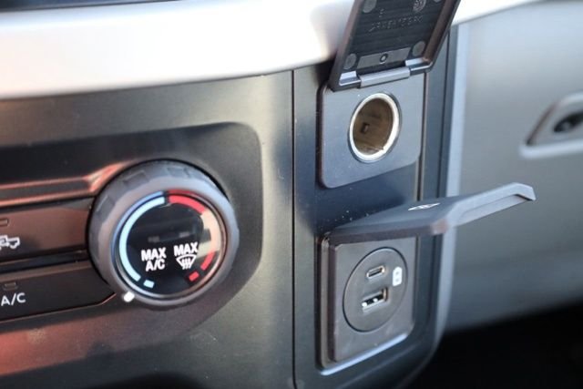 Used 2022  Ford XLT image 30